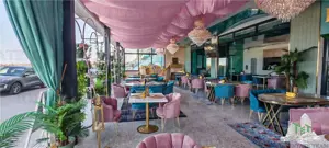 RESTAURANT CU TERASA 300MP, COMPLET MOBILAT UTILAT, CHIRIAS EXISTENT, IN PRIMA LINIE LA  PLAJA, MAMA - imagine 3