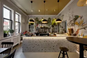 Vindem Afacerea ! Mini Hotel + Cafenea/ Restaurant ! Parcul Carol !