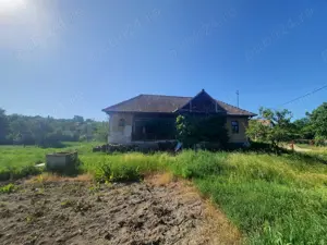 Casă bătrânească - imagine 2