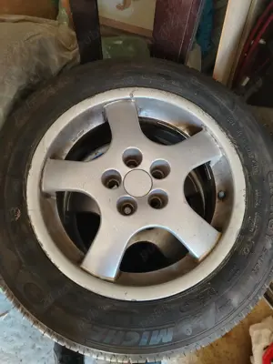 Roti Toyota Prius, echipate cu cauciucuri Michelin 195x65x15 pentru Toyota Prius 