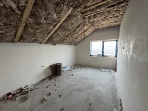 Sanmihaiul Roman Duplex P+M,4 Camere,terasa spatioasa - imagine 8