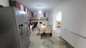 Casa individuala renovata,4 camere,garaj,teren 540 mp,Plopi - imagine 7