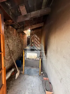 Casa individuala renovata,4 camere,garaj,teren 540 mp,Plopi - imagine 17