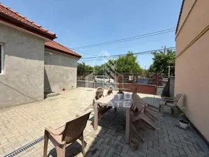 Casa individuala renovata,4 camere,garaj,teren 540 mp,Plopi - imagine 15