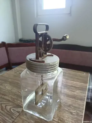 Separator de unt fabricat in 1940