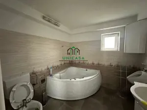 Casă de vânzare în Comuna Băbeni - imagine 9