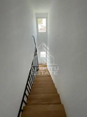 Casa individuala, 6 camere, 2 bai, garaj, teren 913, pompa de caldura - imagine 14