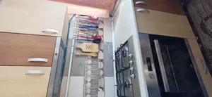 Vând apartament cu 3 camere complet utilat și mobilat - imagine 8