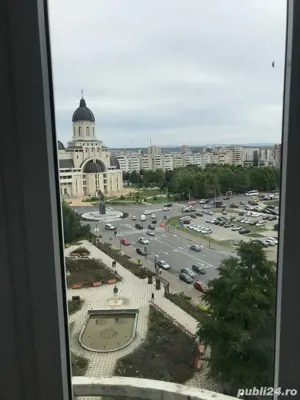 Proprietar, vând apartament 3 camere ultracentral    mobilat și utilat!Vedere panoramica!