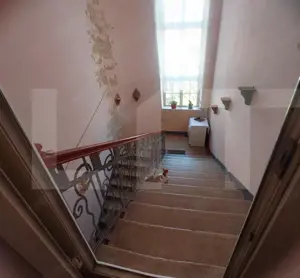 Apartament de vanzare, 4 camere, 201 mp, spatios, ultracentral - imagine 5 Apartament de vanzare, 4 camere, 201 mp, spatios, ultracentral - imagine 5