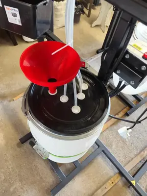 Masina imbuteliere, masina imbuteliat  - imagine 3