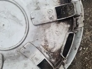 capace jante ford R 15-16 ,originale - imagine 8