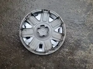 capace jante ford R 15-16 ,originale - imagine 3