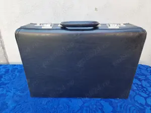 BergHaus | Geanta diplomat, documente, din imitatie piele cu cifru** - imagine 4