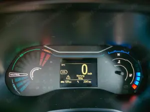 Dacia Spring Electric ,2540KM, Livrare gratis in toata tara . Garantie 12 Luni - imagine 8