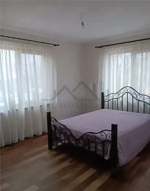 Galata, linga padure, vila deosebita, D,P,E,M su=290mp. t= 1200mp - imagine 8