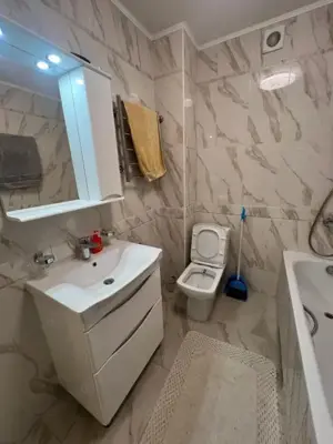 Inchiriere garsoniera zona romana 