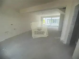 Casa 4 camere 2 bai balcon si gradina in Rasinari - imagine 9