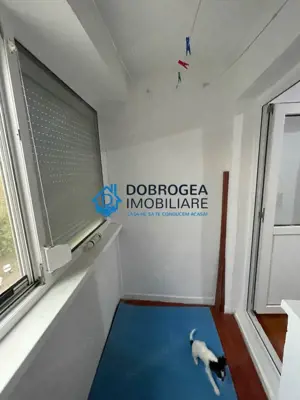 Ultracentral-Teatru Jean Bart, 2 camere transformate in 3, 70 mp, boxa - imagine 12