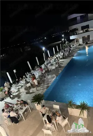 Apartament 2 camere, 50m de plaja , mobilat utilat,lux, modern, 76.5mp, toate utilitatile view Fabul