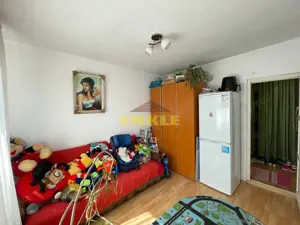 Vânzare apartament 4 camere – zonă Împărat Traian - imagine 5