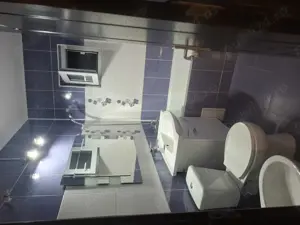 Proprietar, vând apartament 2 cam. decomandat, două balcoane, zona de sus, izolat - imagine 5