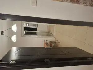 Proprietar, vând apartament 2 cam. decomandat, două balcoane, zona de sus, izolat - imagine 2