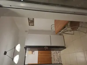 Proprietar, vând apartament 2 cam. decomandat, două balcoane, zona de sus, izolat - imagine 9