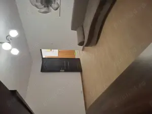 Proprietar, vând apartament 2 cam. decomandat, două balcoane, zona de sus, izolat - imagine 7