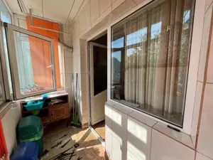 Apartament 4 camere (spatios si  decomandat ) NEPTUN  - imagine 11