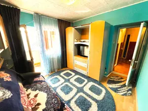 Apartament 4 camere (spatios si  decomandat ) NEPTUN  - imagine 8