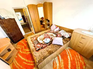 Apartament 4 camere (spatios si  decomandat ) NEPTUN  - imagine 9