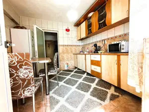 Apartament 4 camere (spatios si  decomandat ) NEPTUN  - imagine 14