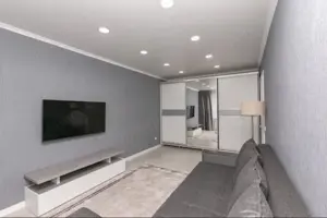 Se ofera spre inchiriere garsoniera in zona Mosilor