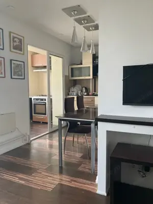 Se ofera spre inchiriere garsoniera in zona Stefan Cel Mare - imagine 3 Se ofera spre inchiriere garsoniera in zona Stefan Cel Mare - imagine 3