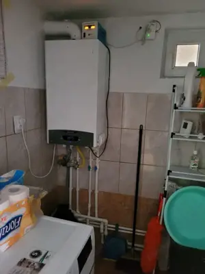 ZONA PODGORIILOR - CASA 3 CAMERE, SUPRAFATA 94 MP, CENTRALA GAZ - imagine 17