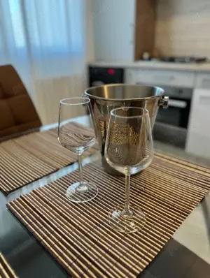 Inchidez apartament 2 camere, 2 bai Mamaia Sat N,  425 luna, zona LIDL Mamaia N. 150m de plaja! - imagine 7