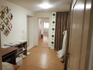 Vand   Schimb CASA 7 camere (an 2008) Caramida Porotherm