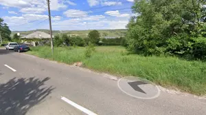 Teren Intravilan 2200mp Fălticeni   30  mp, Toate Utilitățile - imagine 3