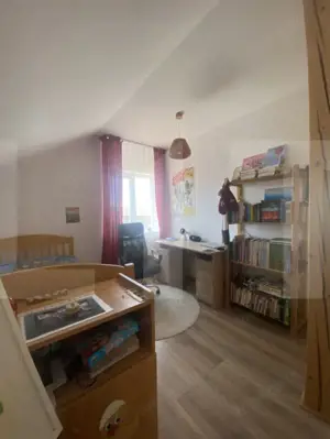 Vânzare sau schimb – Casă cu 4 camere, ideală pentru familie - imagine 7 Vânzare sau schimb – Casă cu 4 camere, ideală pentru familie - imagine 7