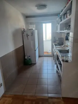 Apartament 3 camere de vanzare , M14 , Neajlov , et. 7 , 69.800 euro neg. - imagine 4