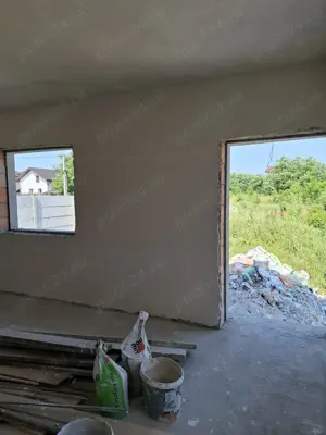 Casa de vânzare construcție 2024 pe teren de 500 mp.3 dormitoare 2 bai living încălzire pardoseala t - imagine 10 Casa de vânzare construcție 2024 pe teren de 500 mp.3 dormitoare 2 bai living încălzire pardoseala t - imagine 10
