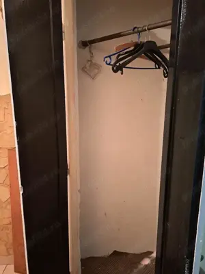 Apartament 3 camere de vanzare ,  Str. Astronautilor , Micro 16 , 55.900 euro neg. , etaj 4 - imagine 6