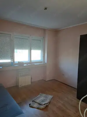 Apartament 3 camere de vanzare ,  Str. Astronautilor , Micro 16 , 55.900 euro neg. , etaj 4 - imagine 3