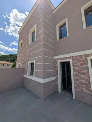 Duplex semifinisat, zona centurii Vivo - imagine 3