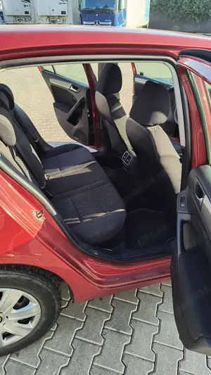 Vand volkswagen golf 6 1.6 benzina 102cp 2009 197200 km  - imagine 4