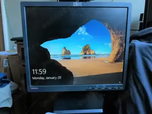 Monitor PC LCD IBM ThinkVision 17 inch