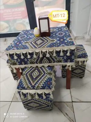 Set traditional turcesc măsuță cu taburei