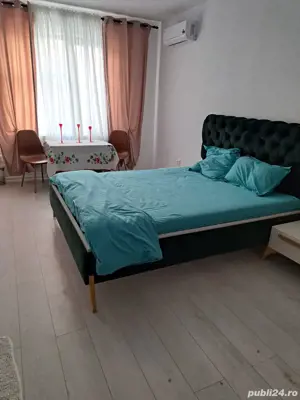 Închiriez garsonieră în zona Hcc