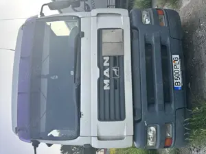 Vând 4 ansambluri cap tractor cu semiremorcă prelata